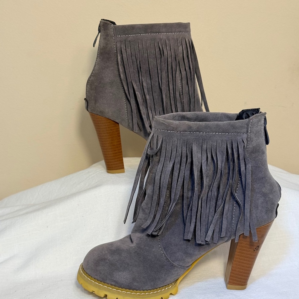 Unbranded Fringe Suede Ankle Boots Size 7 Gray Block Heel Lug Sole Boho Zip